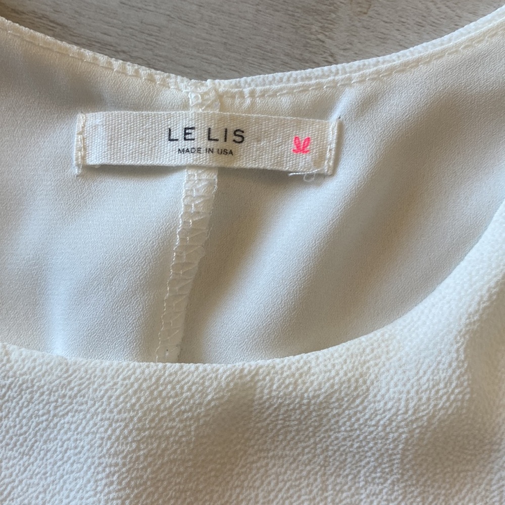 White Top - Picture 3 of 4